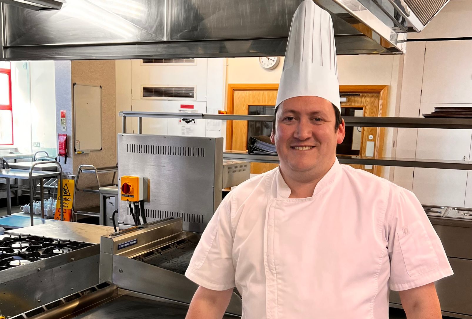 Robert Hunter New Chef News